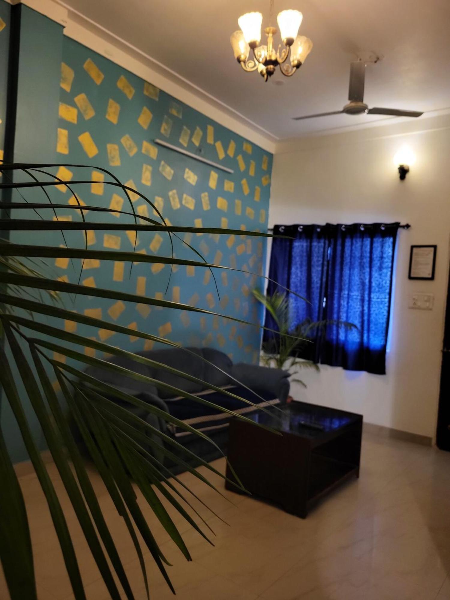 Blue Beds Homestay, Exotic 2Bhk Ac House Jabalpur Luaran gambar